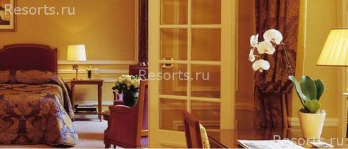 Hotel De Crillon 22